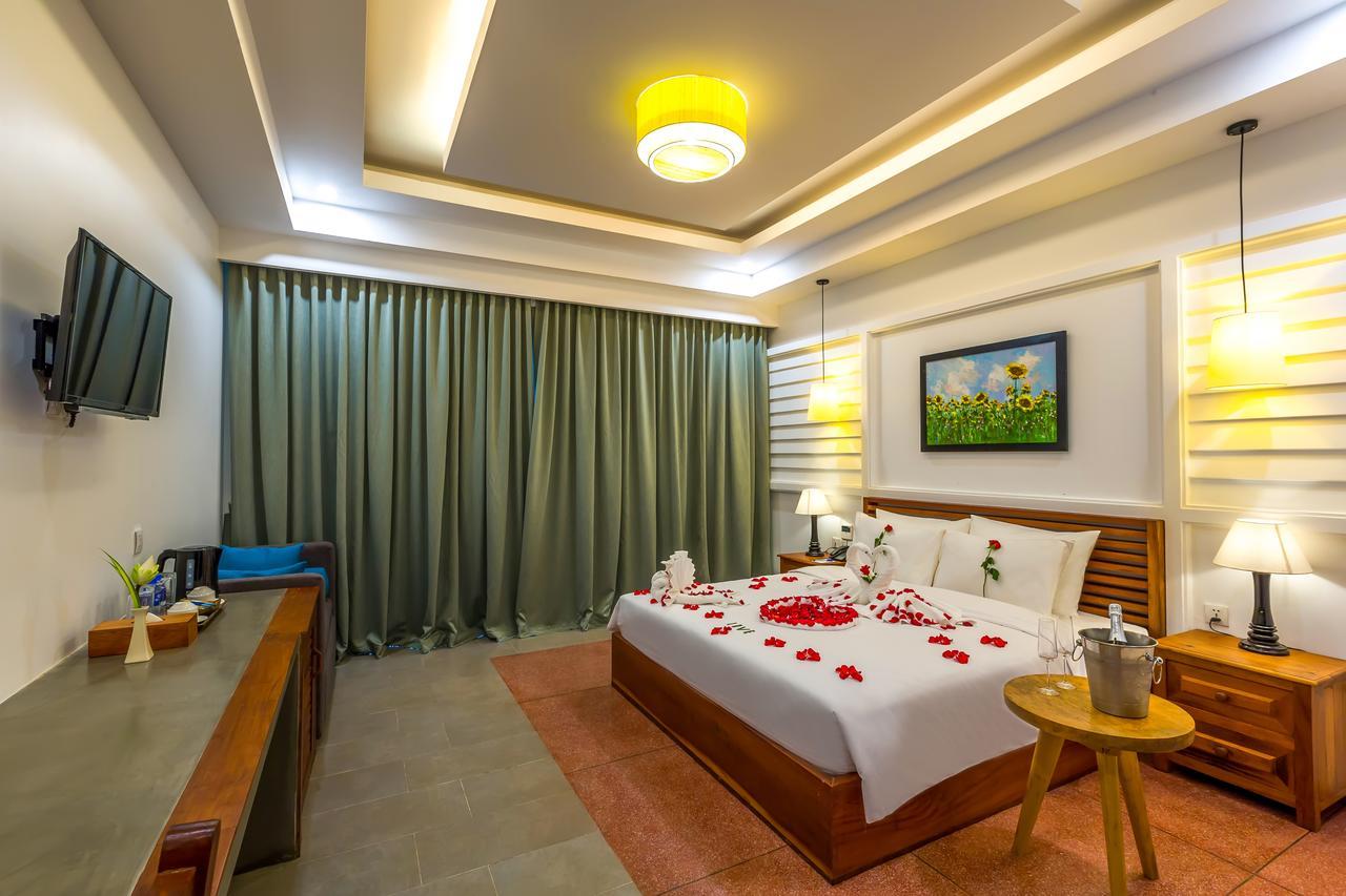 The Tito Suite Residence Sziemreap Kültér fotó