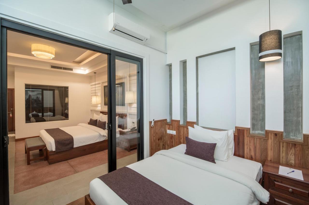 The Tito Suite Residence Sziemreap Kültér fotó